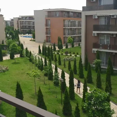 Апартаменты In Holiday Fort Golf Club Солнечный берег