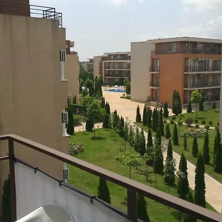 In Holiday Fort Golf Club Апартаменты Солнечный берег