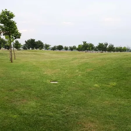 In Holiday Fort Golf Club Апартаменты
